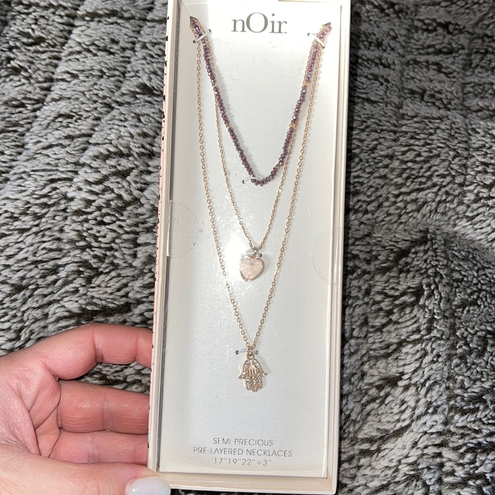 nOir Necklace NWT